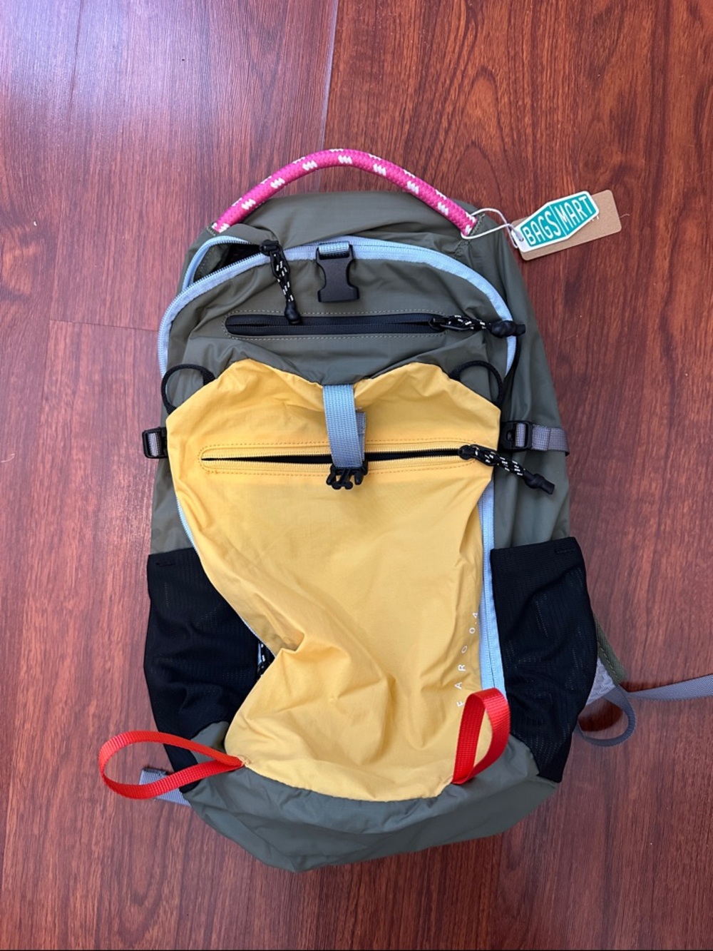 Outdoor Daypack Backpack - Yellow & Olive